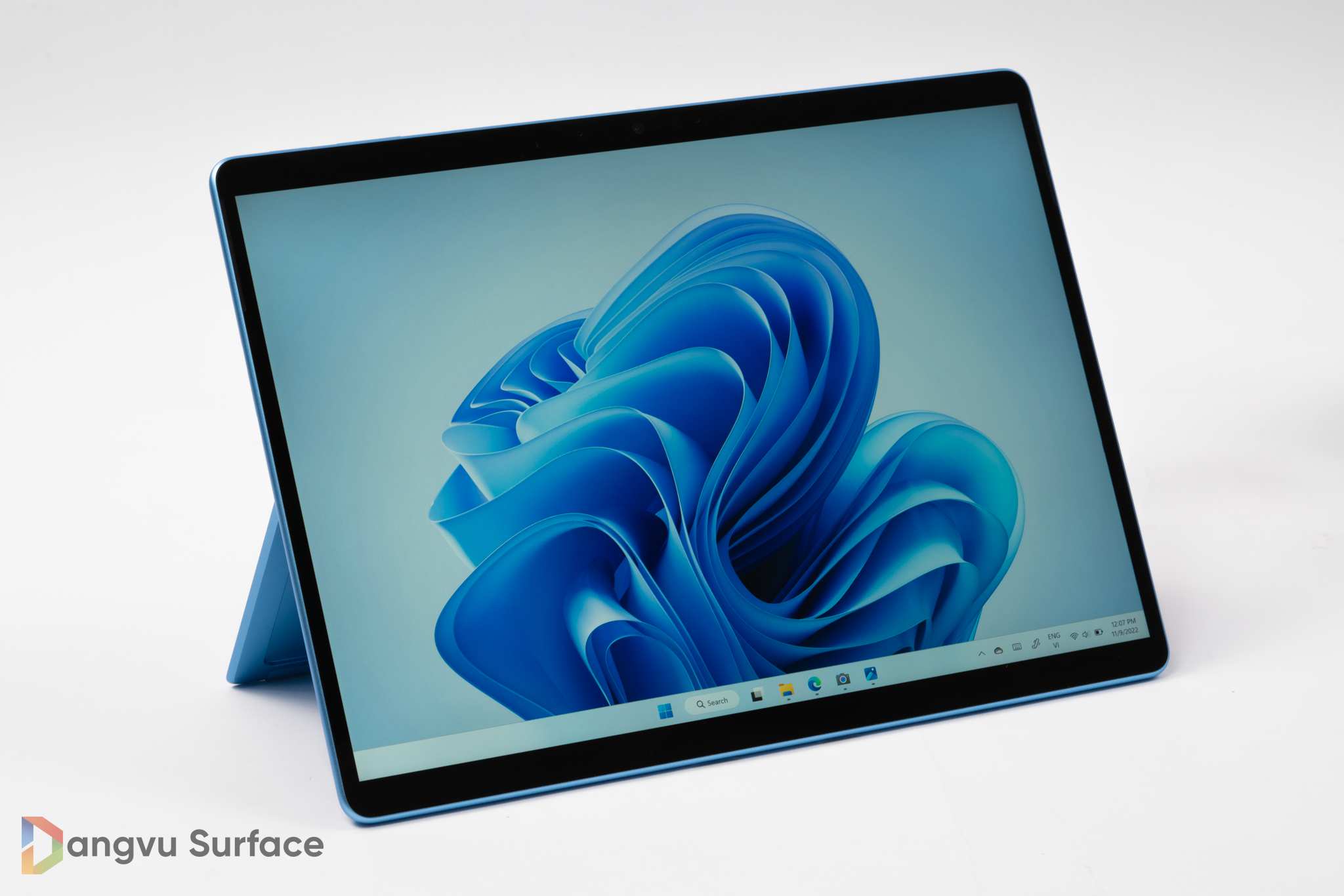 Top 5 mẫu laptop lai tablet đáng mua nhất